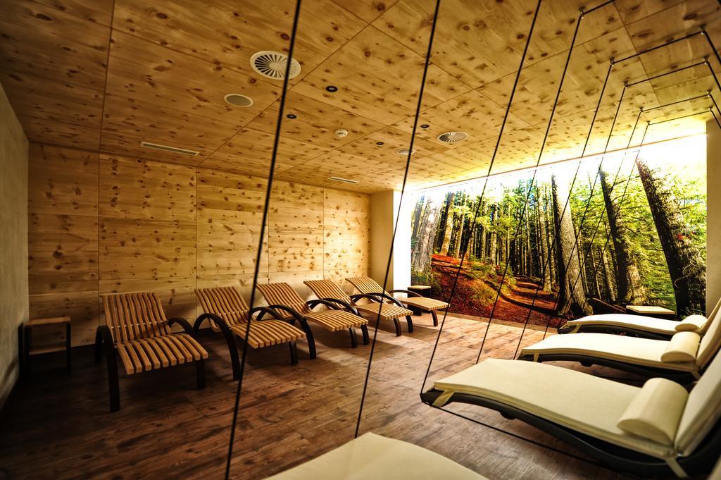 Hotel Arnika Ишгль Экстерьер фото
