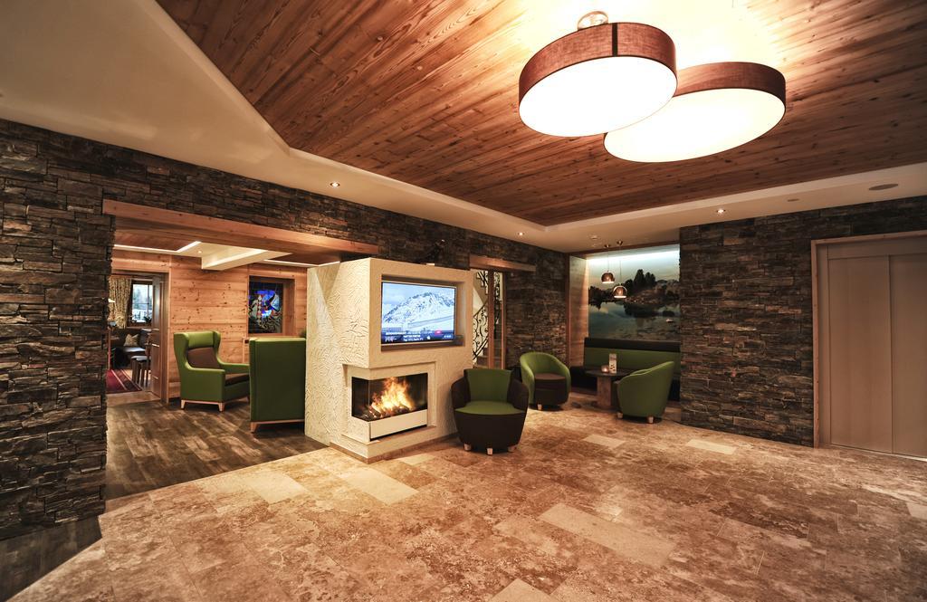 Hotel Arnika Ишгль Экстерьер фото